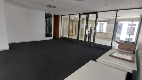 160 Jan Smuts Avenue, Rosebank